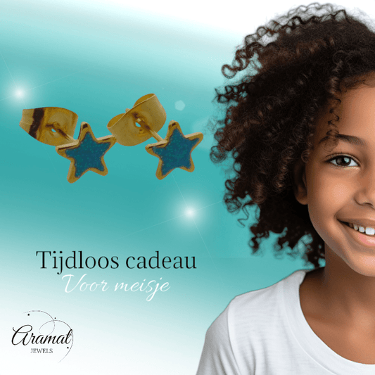 Goudkleurige Ster Oorstekers Blauw 6 mm - oor6172 - YY - Oorbellen kopen# - 6mm - alles - blauw