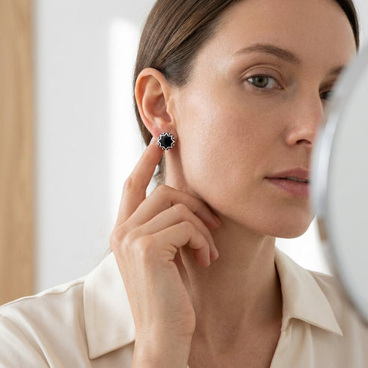 Oorstekers – Sterling Zilver Bali Etnisch Zwart Emaille 8mm Rond Geoxideerd - Aramat Jewels - Oorbellen - cadeautip