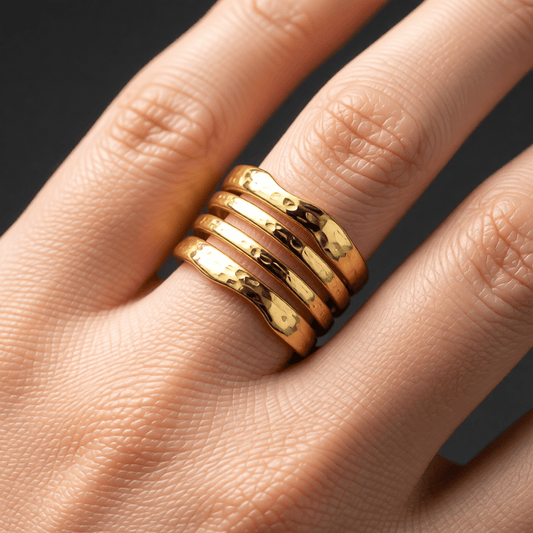 RVS Damesring Verstelbaar – 4 Grillige Lijnen – 17 mm - Aramat Jewels - Ringen - cadeautip