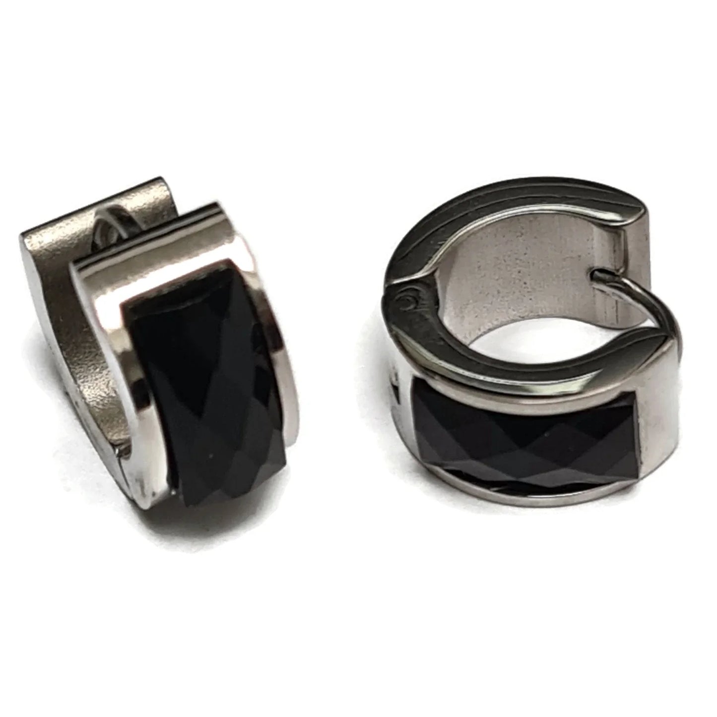 -Brede Stalen Oorringen Met Grote Steen-Aramat Jewels