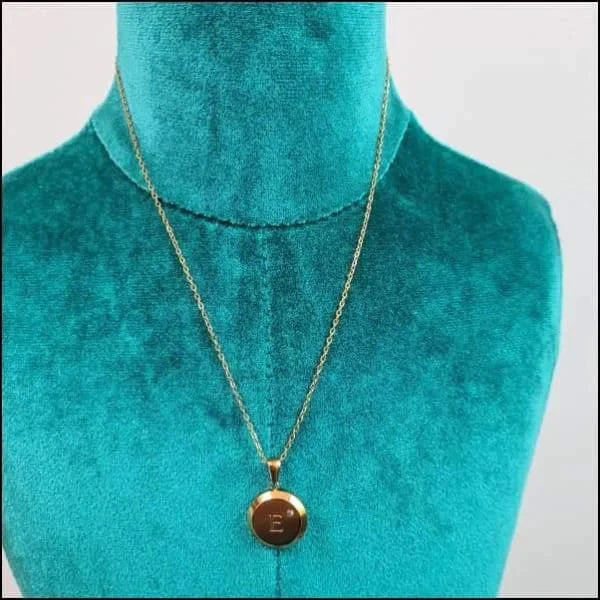 Initiaal Ketting Letter- Chirurgisch Staal - bestellen? Aramat Jewels
