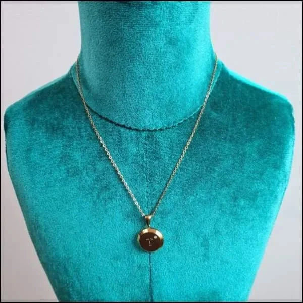 Initiaal Ketting Letter- Chirurgisch Staal - bestellen? Aramat Jewels