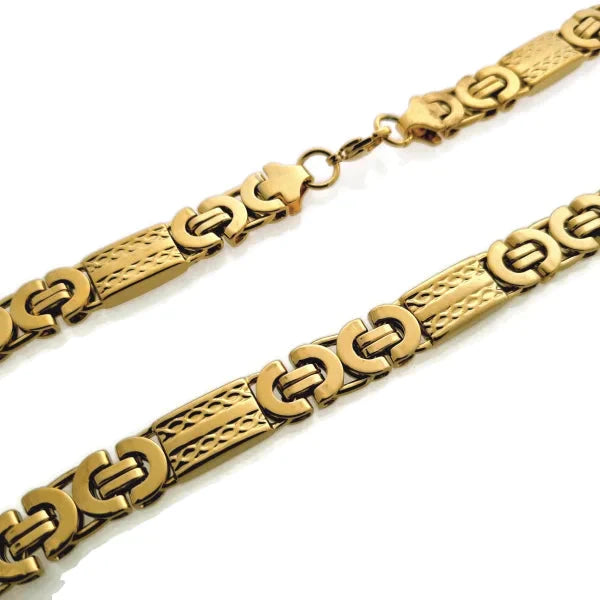 Stalen Koningsketting Plat Bewerkt Goudkleur 55cm 12mm 12mm 55cm alles chirurgisch staal goudkleurig halskettingen heren konings Meerdere kleuren Staal tekst uniseks unisex Volwassenen zilverkleurig