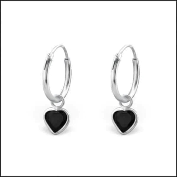 Zilveren Hartvormige Zirkonia Kinder Oorringen Zwart 12mm 8720157093688 alles Aramat Jewels elf925 hart kinderen lila Meerdere kleuren Met hanger Met_hanger Met_steen oor543-4662 oorbellen Oorringen oorringetjes paars rood roze silver Soort sieraad_Oorringen transparant zilver zirkonia zwart