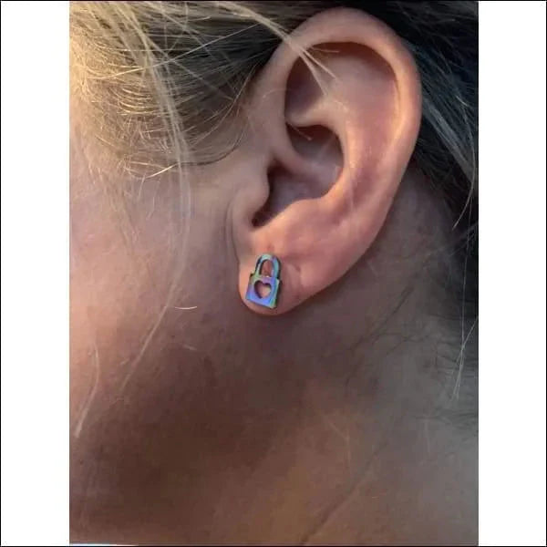Slotjes Oorbellen Chirurgisch Staal- 10mm 8720157040217 alles Apparel & Accessories > Jewelry > Earrings Aramat Jewels chirurgisch staal dames fantasie fgift Geen edelsteen Geen hanger Geen steen geometrisch gepolijst hart multikleurig oor3017 oorbellen oormodel PVD regenboog Staal Volwassenen zonder hanger zonder steen Zonder_hanger Zonder_steen zweerknopjes