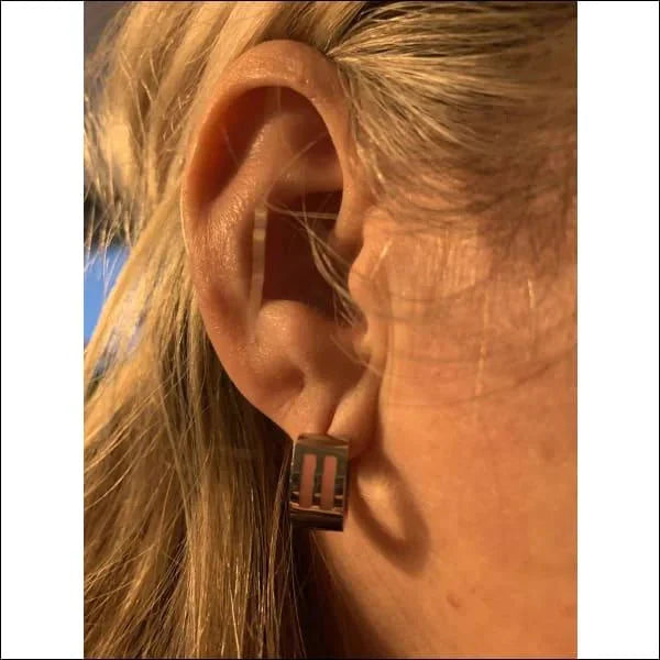 Stalen Oorringen Strepen Zilverkleurig Roze Staal 14 Bij 7mm 7mm 8720157019183 alles Aramat Jewels chirurgisch staal Geen edelsteen Geen hanger kinderen oor2621-med094 oorbellen oormodel Oorringen oorringetjes PVD roze Soort sieraad_Oorringen Staal zilverkleurig zonder hanger Zonder_hanger zweerknopjes