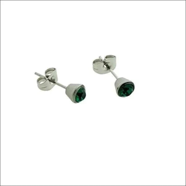 Stalen Oorbellen Groen Kristal 5mm 5mm alles chirurgisch staal dames Geen hanger Geen oormodel Geen_Parel groen heren kristal Met_steen oorbellen PVD Soort sieraad_Oorbellen Staal uniseks Volwassenen zilverkleurig zweerknopjes