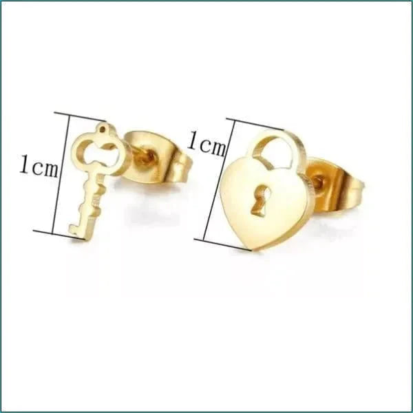 Stalen Oorbellen Sleutel- Hartje-Goudkleur-10mm 12mm 6mm alles chirurgisch staal dames Geen hanger Geen oormodel Geen_Parel goudkleurig hart Meerdere Varianten oorbellen PVD Sleutel Staal Volwassenen zilverkleurig zweerknopjes