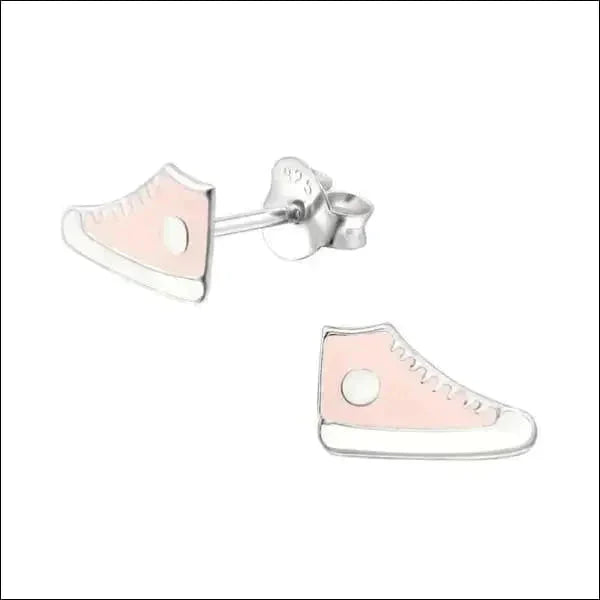 Een Paar Roze Converses Oorbellen