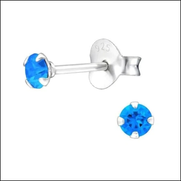 Zilveren Zirkonia Oorbellen Rond-meerdere Maten En Kleurtjes 3mm London Blauw 3mm 5mm 6mm 8720157033103 alles Aramat Jewels blauw dames elf925 Geen hanger Geen oormodel goudkleurig groen heren kinderen Meerdere kleuren Meerdere Maten Met_steen Nieuw oorbellen rond rood roze silver transparant zilver zirkonia zwart