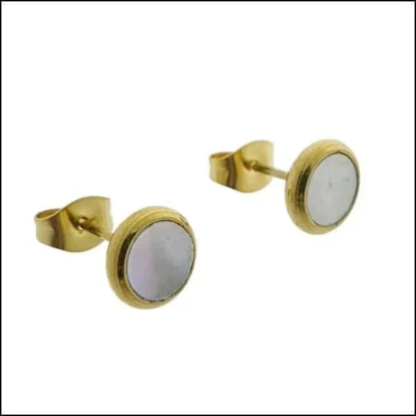 Stalen Oorbellen Schelp Goudkleurig 8mm Wit 4mm 6mm 8720157027287 8mm alles Aramat Jewels chirurgisch staal dames Geen hanger goudkleurig Goudkleurig / Wit / 4mm Goudkleurig / Wit / 6mm Goudkleurig / Wit / 8mm Goudkleurig / Zwart / 6mm Goudkleurig / Zwart / 8mm heren Kleur_Goudkleurig Kleur_Zwart Meerdere kleuren Meerdere Maten Nieuw oorbellen oormodel PVD schelp Staal Video Volwassenen zilverkleurig Zilverkleurig / Wit / 4mm Zilverkleurig / Wit / 6mm Zilverkleurig / Wit / 8mm zwart zweerknopjes