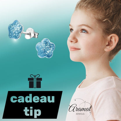 925 Zilveren Kinderoorbellen Blauwe Glitter Bloem 8mm - Aramat Jewels - Oorbellen - cadeautip