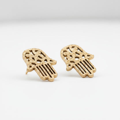 Goudkleurige Hamsa Oorstekers RVS – Handje van Fatima – Mat Sandblasted (10x7mm)