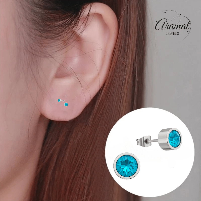 Aqua blauwe kristal oorstekers – 5mm zilver RVS - Aramat Jewels - Oorbellen - cadeautip