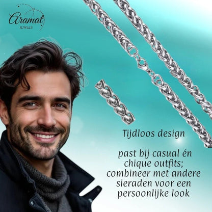 Aramat Jewels zilverkleurige RVS vossenstaart halsketting van 50 cm en 8 mm breed gedragen door een man.