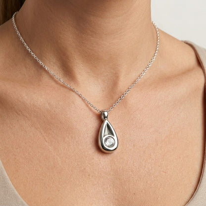 Aramat Jewels zilverkleurige stalen crematiehanger met zirkonia, druppelvormig, waterbestendig