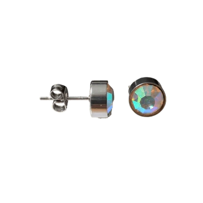 Aramat Jewels zilverkleurige oorstekers met 8mm AB transparant kristal. Uniseks, gemaakt van roestvrij staal.