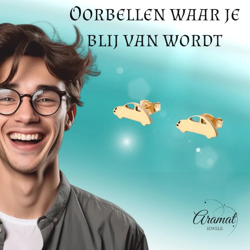 Goudkleurige Auto Oorbellen in Staal (13x5mm) - oor486 - Oorbellen kopen# - 13mm - alles - auto
