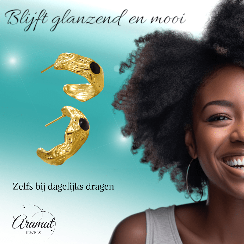 Goudkleurige Halve Oorringen Emaille Cirkel 25x10mm - Aramat Jewels - RVS Sieraden - Oorbellen - cadeautip