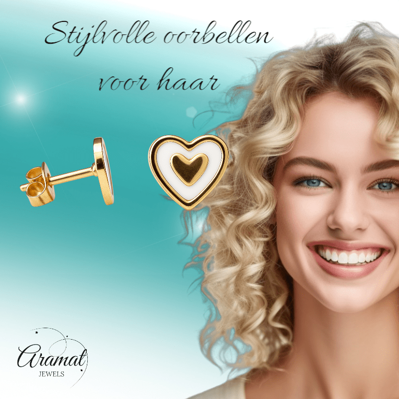 Goudkleurige hartjes oorbellen met wit emaille - oor6076 - Oorbellen kopen# - 6mm - alles - cadeau