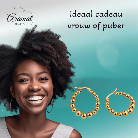 Goudkleurige Ronde Oorringen 25mm – Bolletjesmotief – RVS - oor6342 - 514388 - Oorringen kopen# - 25mm - alles - bolletjes