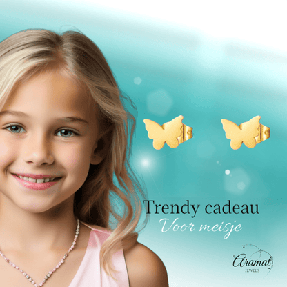 Goudkleurige vlinder oorstekers 11x8 mm - Aramat Jewels - Oorbellen - cadeautip