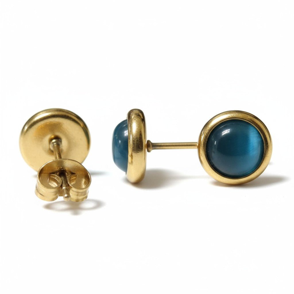 Kattenoog Oorbellen 8mm – Blauw - Goudkleurig - Aramat Jewels - Oorbellen - cadeautip