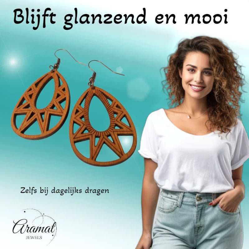 Oorbellen – Elegante Houten Oorhangers Druppelvorm Bruin Opgewerkt Motief Dames - Aramat Jewels - Oorhangers - cadeautip