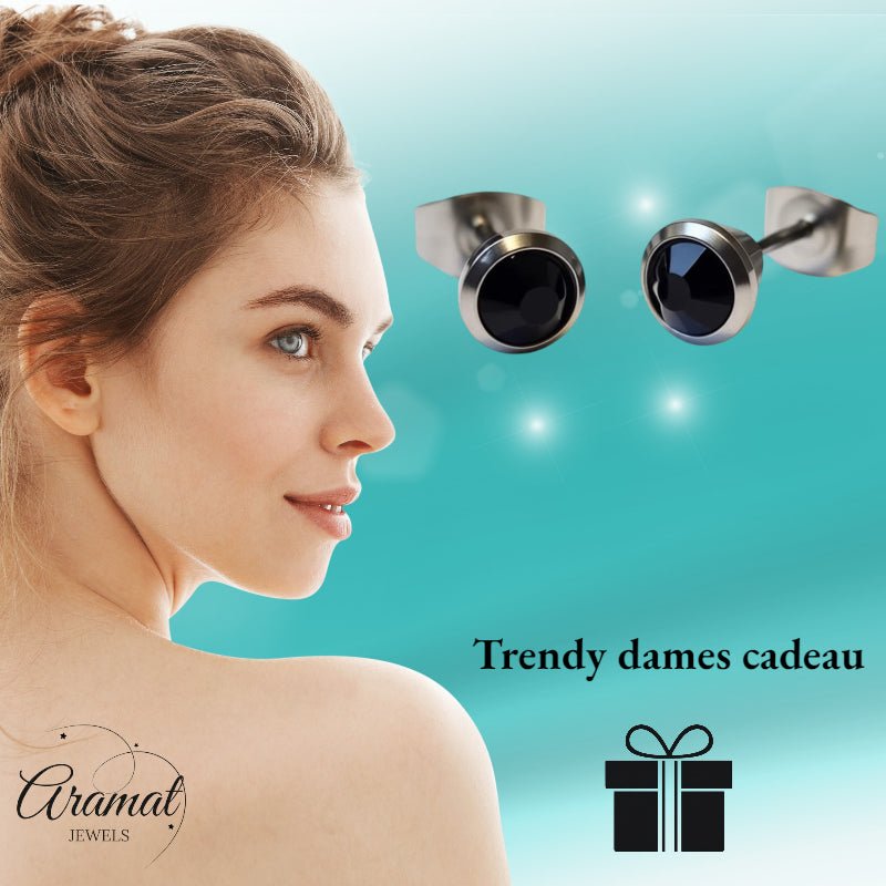 Oorbellen – Staal Zwarte Kristal Zilverkleurig (6mm) - Aramat Jewels - Oorbellen - cadeautip