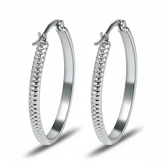 Oorringen – 30mm Creool Puntjes Patroon RVS Zilverkleur Dames - Aramat Jewels - Oorringen - cadeautip