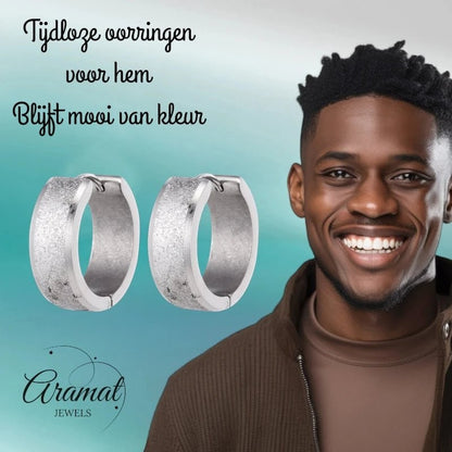 Oorringen – Huggie RVS 20mm Sandblasted Zilverkleur - Aramat Jewels - Oorringen - cadeautip