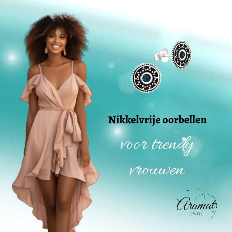 Oorstekers – Sterling Zilver Bali Etnisch Donker Blauw Kristal 9mm Rond Geoxideerd - Aramat Jewels - Oorbellen - cadeautip