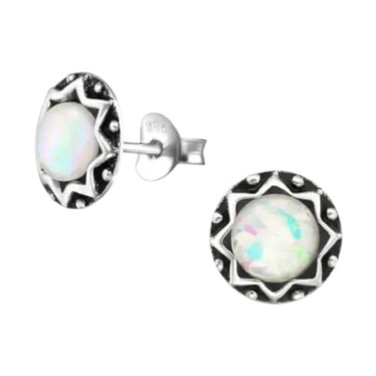 Oorstekers – Sterling Zilver Bali Etnisch Wit Opaal 9mm Rond Geoxideerd - Aramat Jewels - Oorbellen - cadeautip