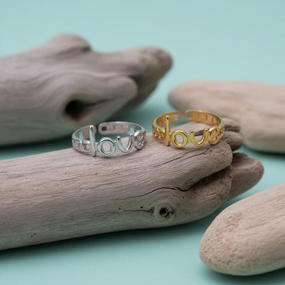 Open Ring Schakel Motief met 'Love' Letters (8 mm Verstelbaar) - Aramat Jewels - Ringen - cadeautip