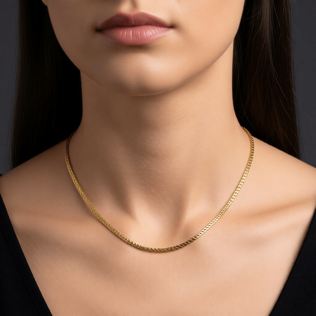 Platte Gourmet Ketting met bewerkte rand 3mm Goudkleurig Staal - Aramat Jewels - Halskettingen - cadeautip
