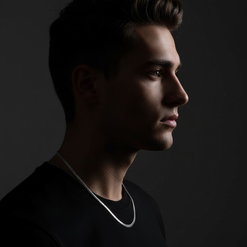 Platte Gourmet Ketting met bewerkte rand 4mm Zilverkleurig Staal - Aramat Jewels - Halskettingen - cadeautip