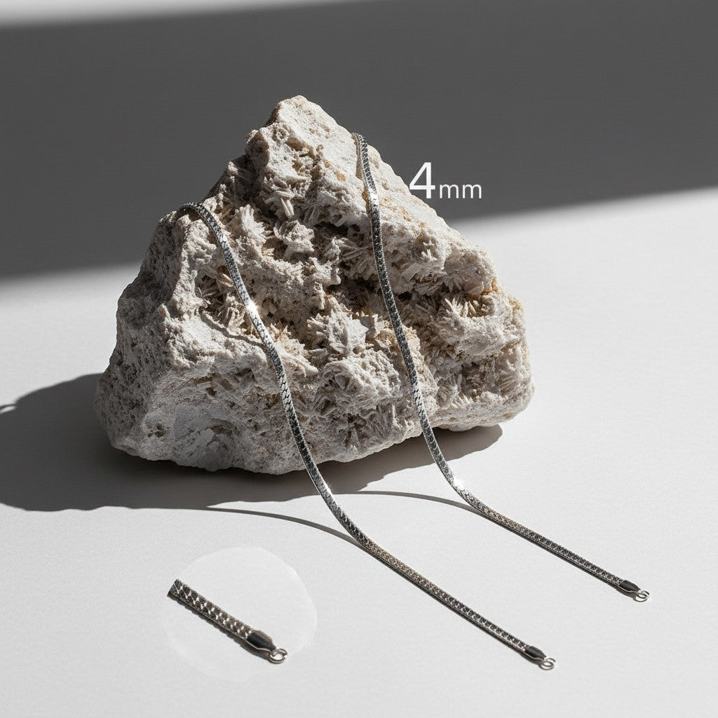 Platte Gourmet Ketting met bewerkte rand 4mm Zilverkleurig Staal - Aramat Jewels - Halskettingen - cadeautip