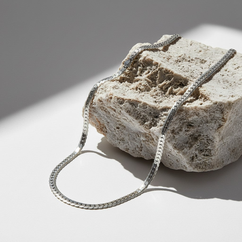 Platte Gourmet Ketting met bewerkte rand 5mm Zilverkleurig Staal - Aramat Jewels - Halskettingen - cadeautip