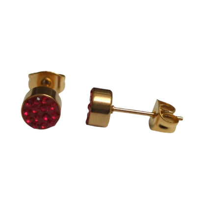Rode kristallen oorstekers 6 mm – goudkleurig - oor3103 - Oorbellen kopen# - 6mm - alles - cadeau