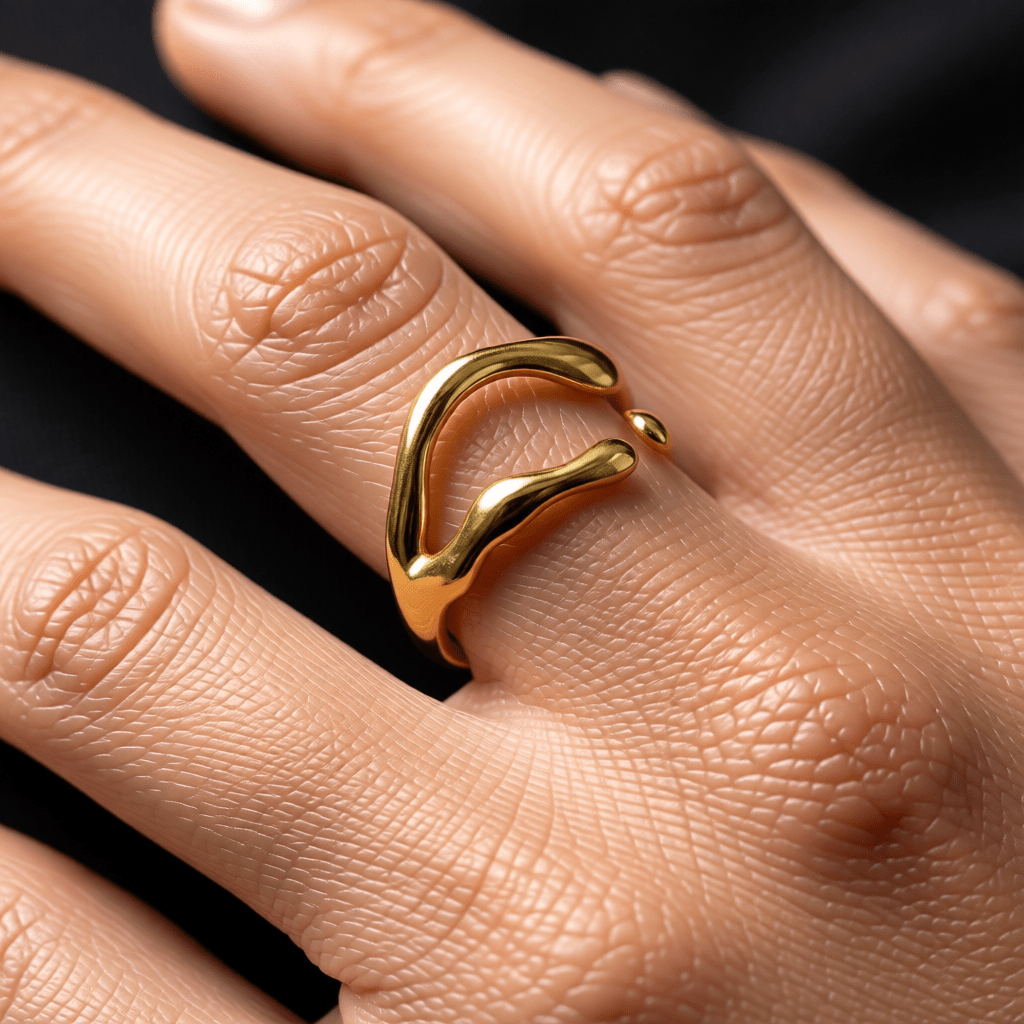 RVS Damesring Verstelbaar – Grillige Brede Open Ring – 16 mm - Aramat Jewels - Ringen - cadeautip