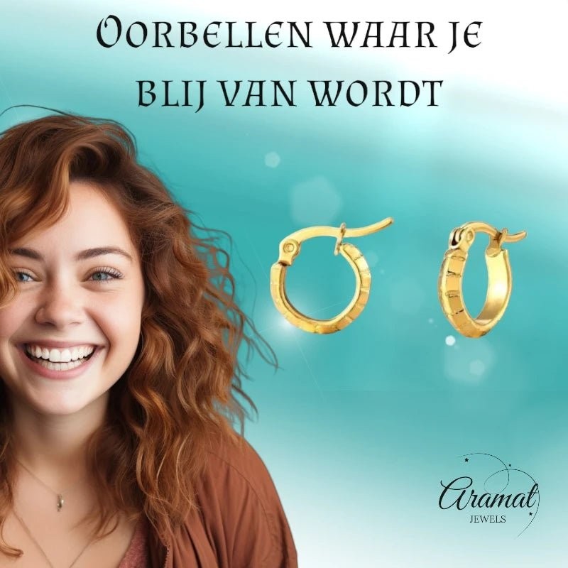 RVS Goudkleurige Oorringetjes 10mm - streepmotief - oor4780 - fg - Oorringen kopen