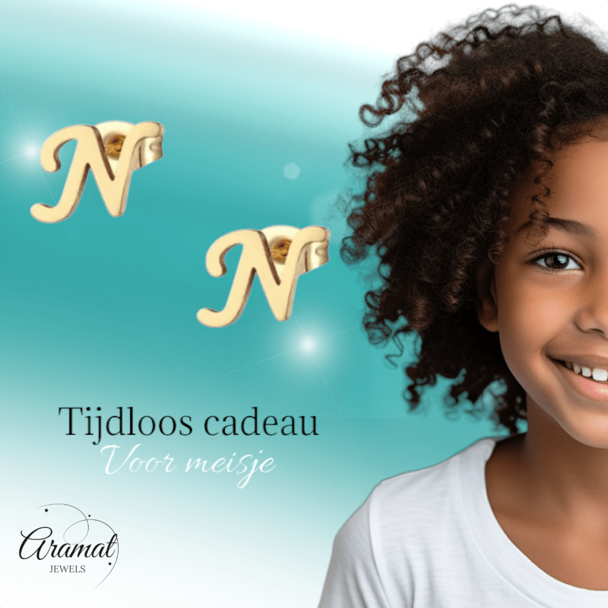 RVS letter N oorstekers goudkleurig - Aramat Jewels - Oorbellen - cadeautip