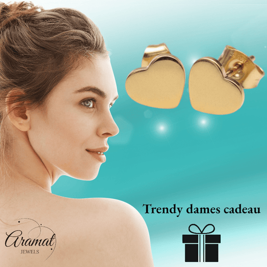 Staal Hartje Oorstekers Goudkleur 8mm Gesloten - Aramat Jewels - Oorbellen - cadeautip