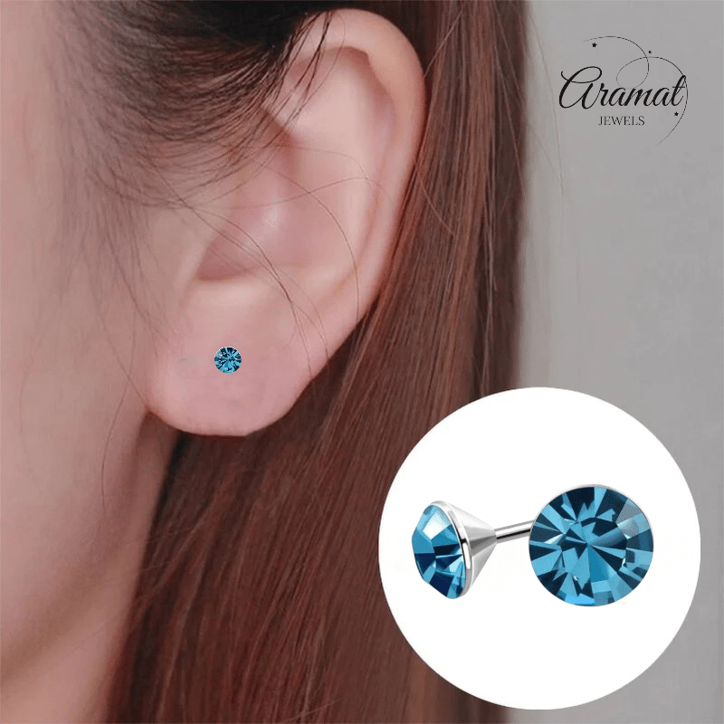 Stalen Kristal Oorbellen met saffierblauw steentje – Zilverkleur – 3mm - Aramat Jewels - Oorbellen - cadeautip