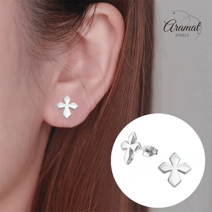 Stalen Oorbellen met kruisje – Zilverkleur – 12x11mm - oor3340 - 28851 - Oorbellen kopen# - 12mm - alles - cadeau
