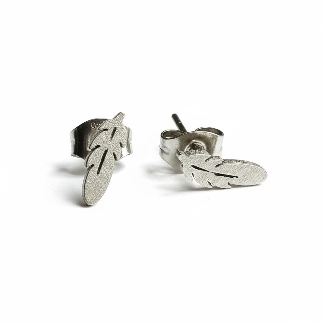 Stalen Oorstekers Veertjes Zilverkleur – 9x3mm - Aramat Jewels - Oorbellen - cadeautip