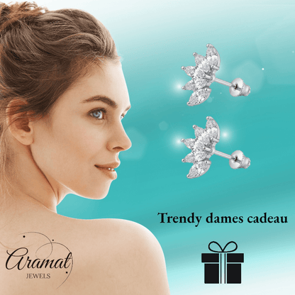 Stalen Zirkonia Waaiertjes Oorbellen 10mm Schroefsluiting - Aramat Jewels - RVS Sieraden - Oorbellen - cadeautip