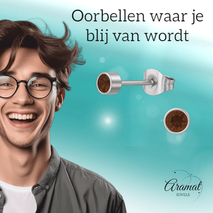 Topaasbruine kristal oorstekers – 4mm zilver RVS - Aramat Jewels - Oorbellen - cadeautip