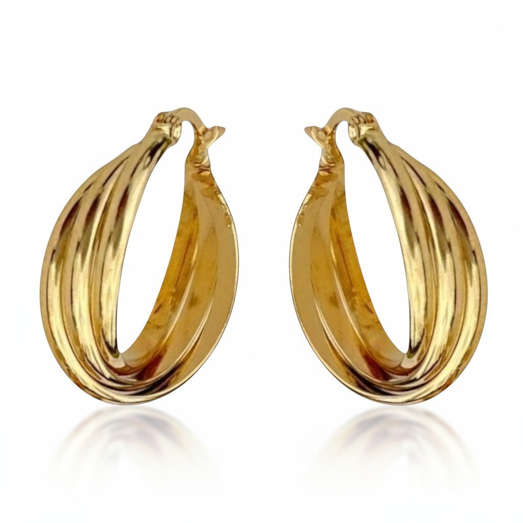 Triple oorringen dames – goudkleurig - Aramat Jewels - Oorringen - cadeautip