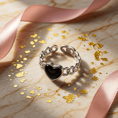 Verstelbare RVS Ring met Zwart Emaille Hartje - Zilverkleur (8 mm) - Aramat Jewels - Ringen - cadeautip